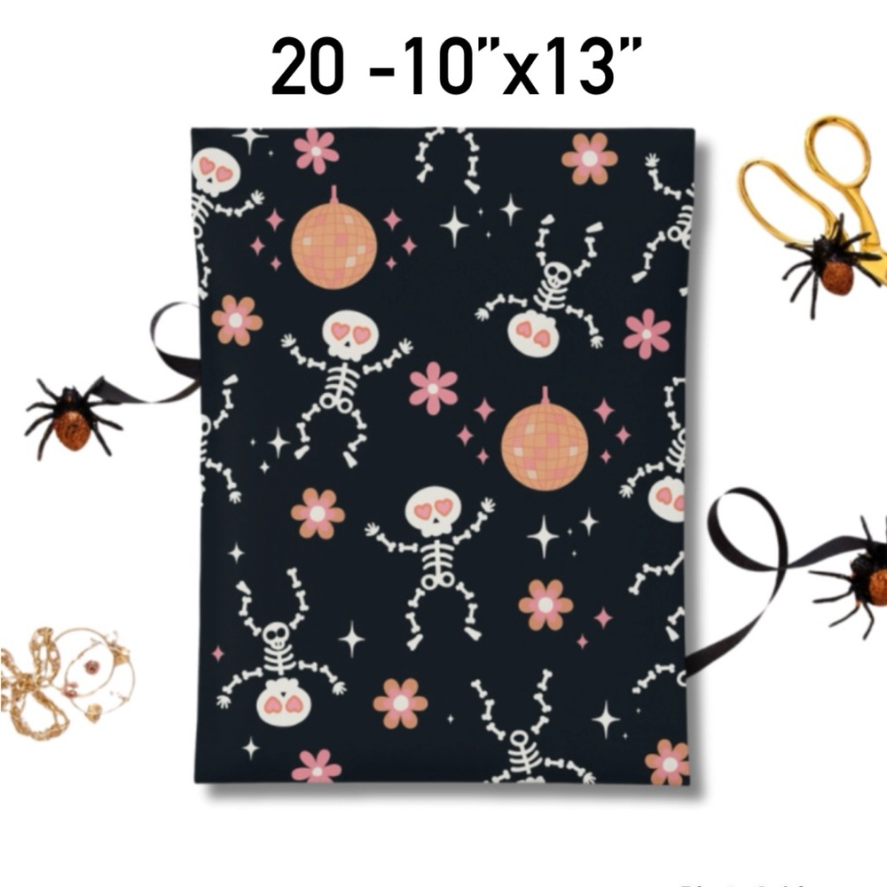4/$20 -20 Skelly Poly Mailer 20”x13”